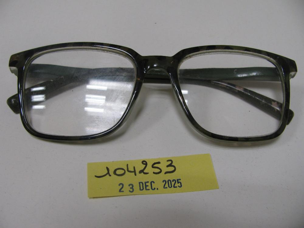 Lunettes : N° 2025007491 Trouvé(e) le : Tue Dec 23 00:00:00 CET 2025